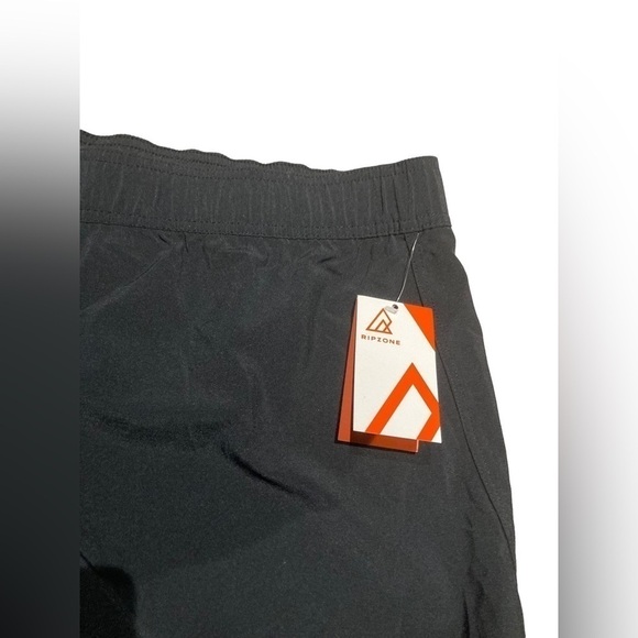 NWT Rip Zone - Women’s Plus Athletic Shorts - Picture 4 of 4